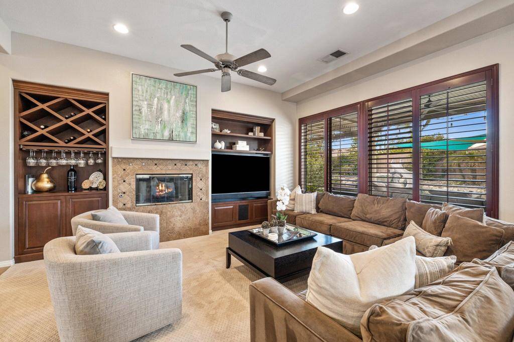 La Quinta, CA 92253,43653 Parkway Esplanade E
