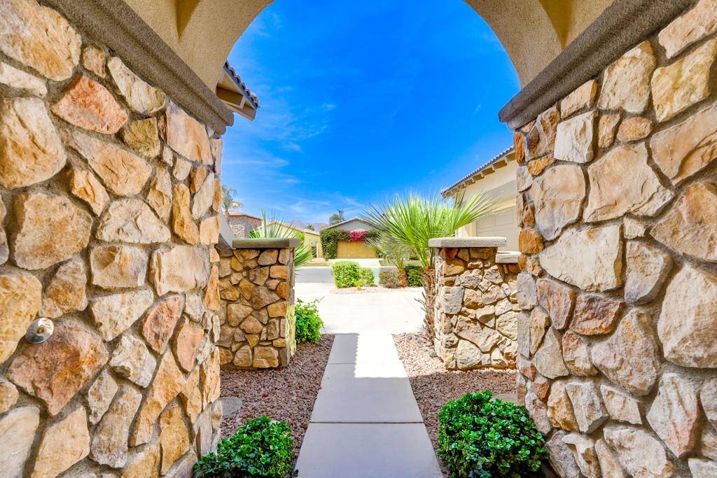 Indio, CA 92201,48202 Chesapeake PL