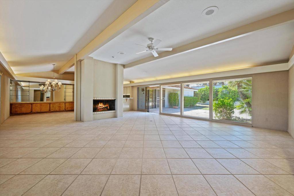 Palm Desert, CA 92260,73369 Willow ST