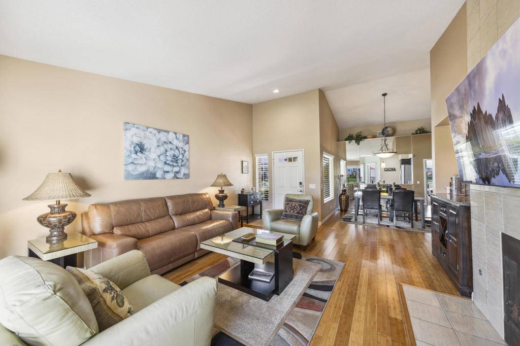 Palm Desert, CA 92211,651 Vista Lago CIR N