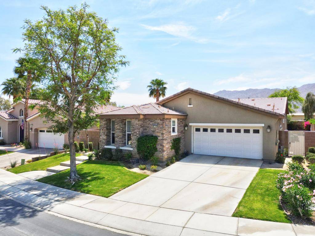 La Quinta, CA 92253,81295 Jasmine CT