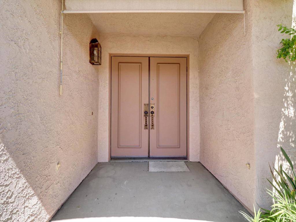 Cathedral City, CA 92234,35738 Calle Montigo