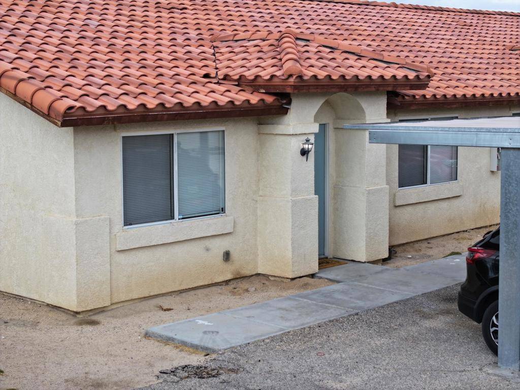 29 Palms, CA 92277,6659 Ocotillo AVE