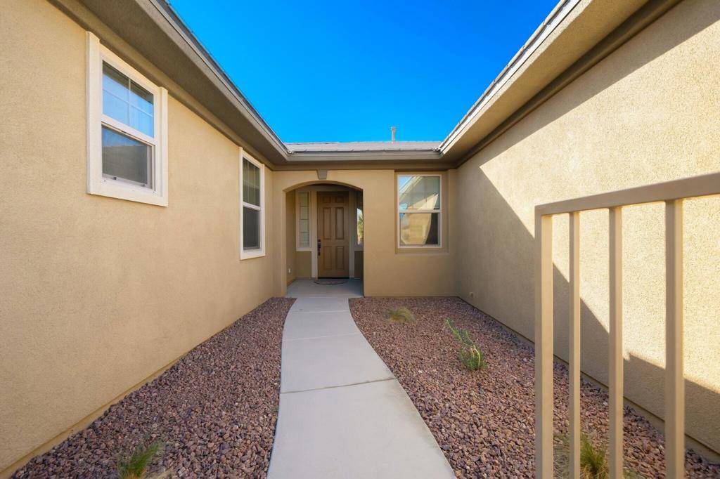 Palm Desert, CA 92211,73771 Picasso DR