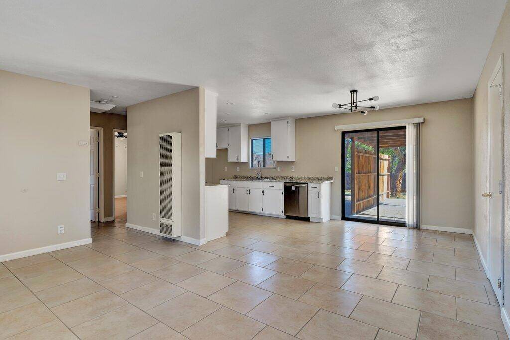 Yucca Valley, CA 92284,56050 Taos TRL