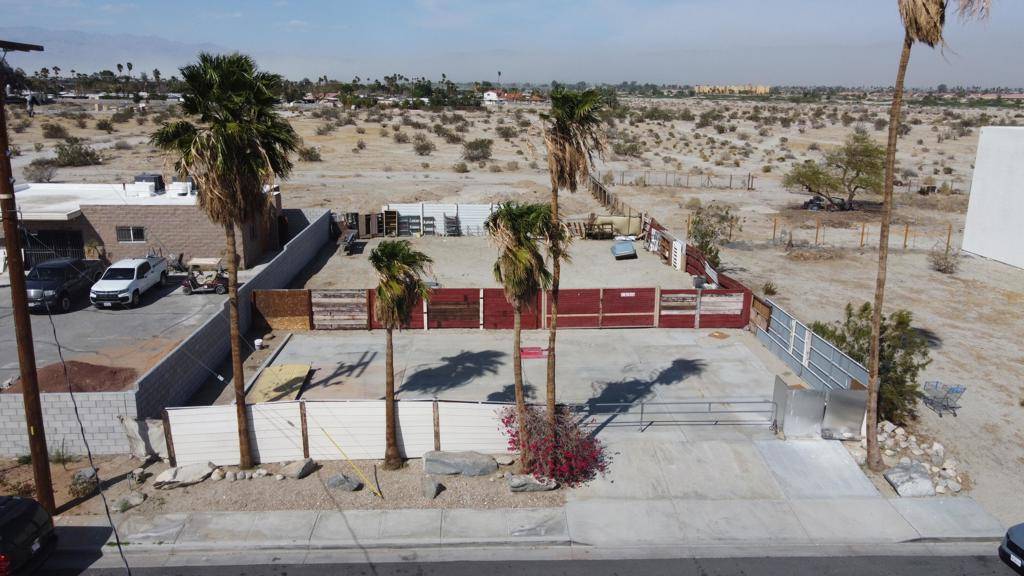 Cathedral City, CA 92234,450 Sarah St ST