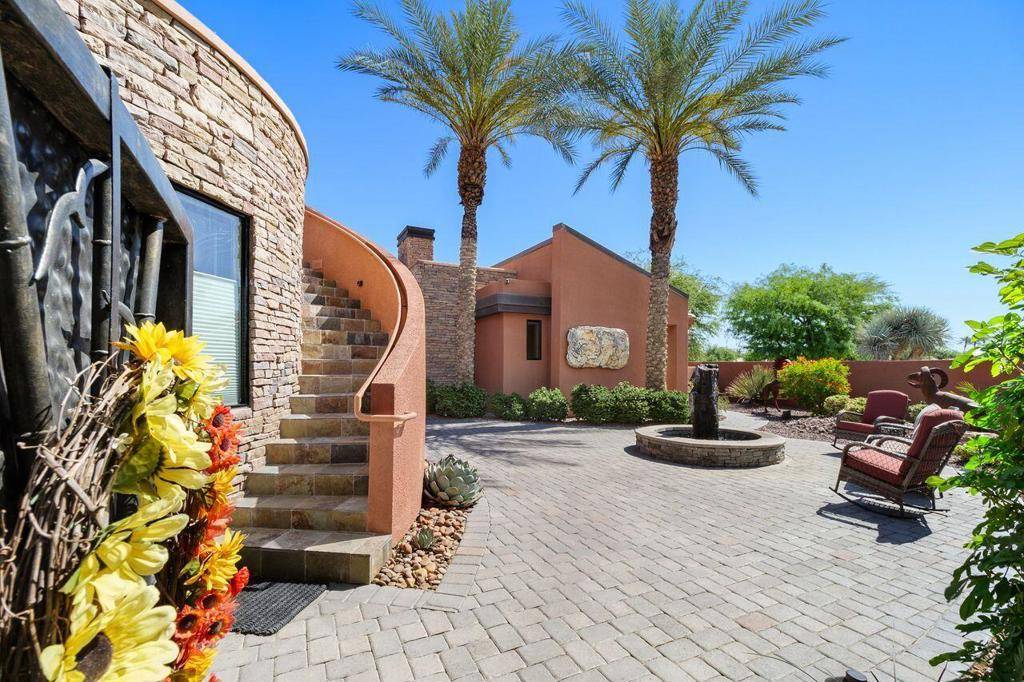La Quinta, CA 92253,79680 Via Sin Cuidado