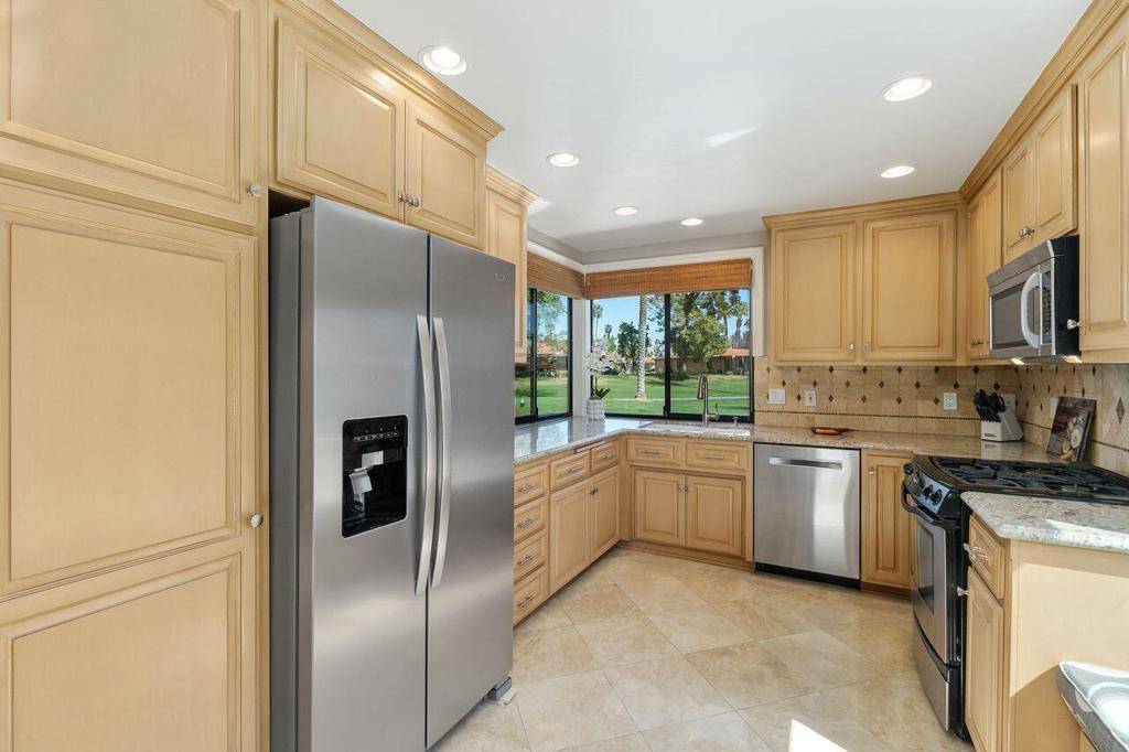 Rancho Mirage, CA 92270,26 Majorca DR