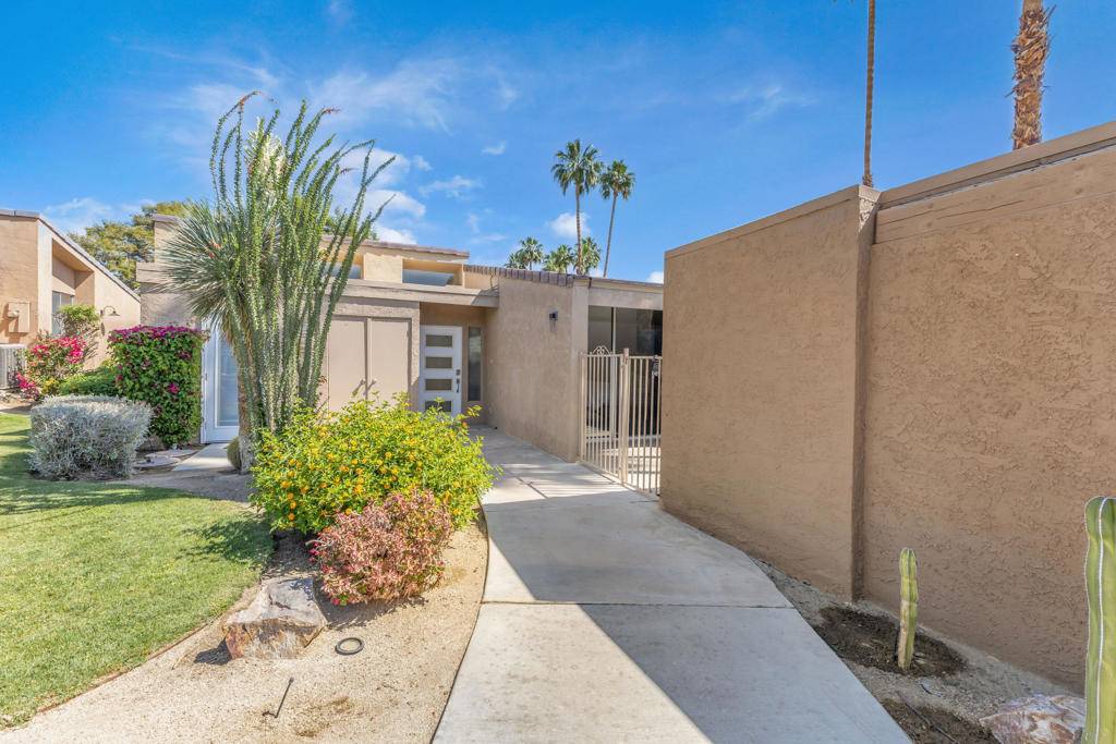 Palm Desert, CA 92260,73586 Dalea LN