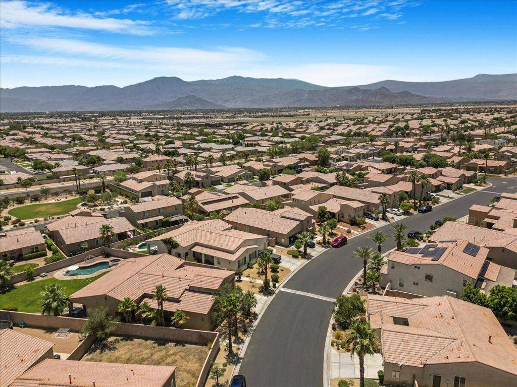 Indio, CA 92203,82701 Castleton DR