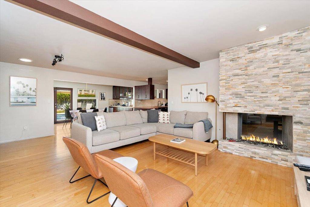 Palm Springs, CA 92262,2030 E Amado RD