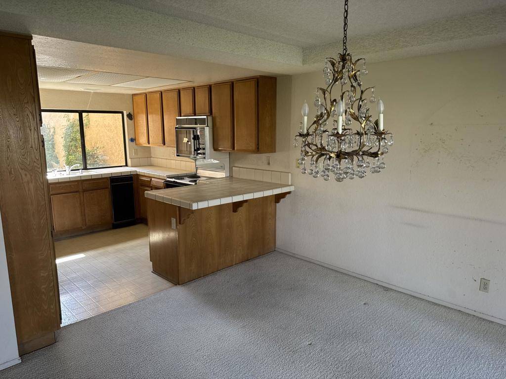 Palm Desert, CA 92260,54 Maximo WAY