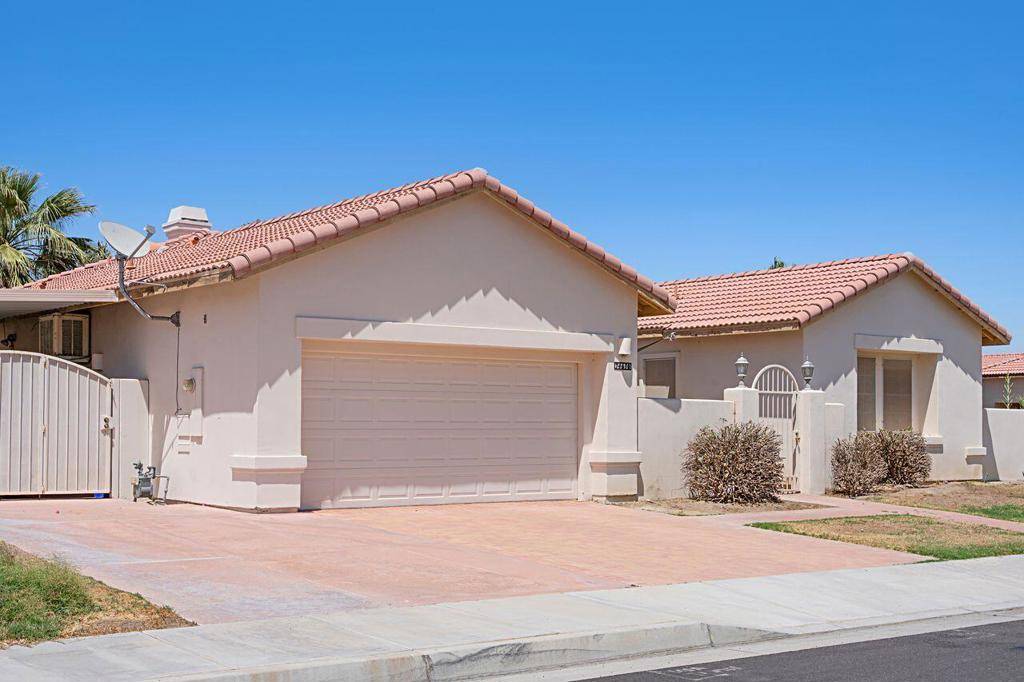 Palm Desert, CA 92260,74630 Moss Rose DR