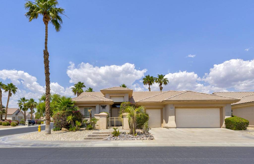 Palm Desert, CA 92211,78618 Kentia Palm DR