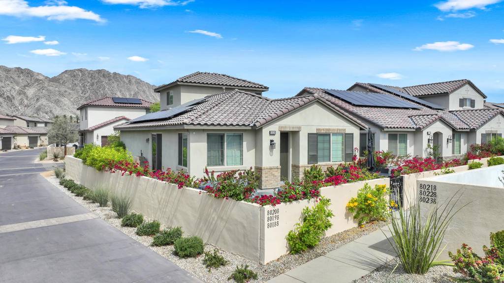 La Quinta, CA 92253,80208 Whisper Rock WAY