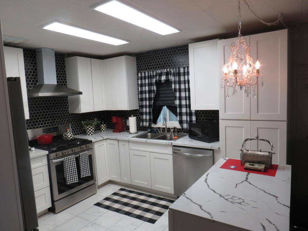 73365 Highland Springs DR Palm Desert, CA 92260