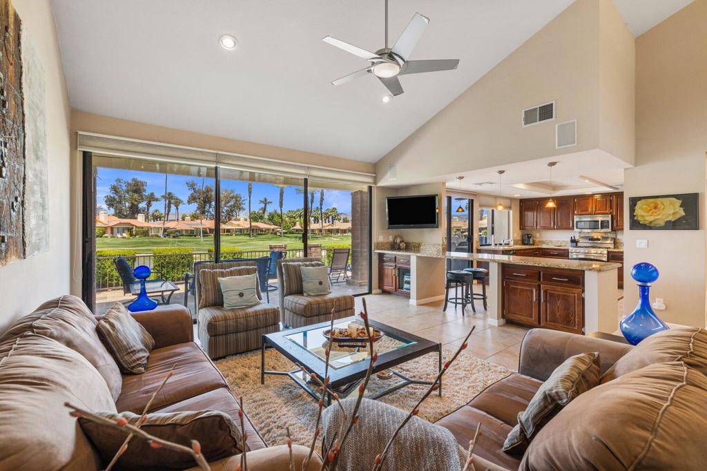 Palm Desert, CA 92260,312 Castellana S