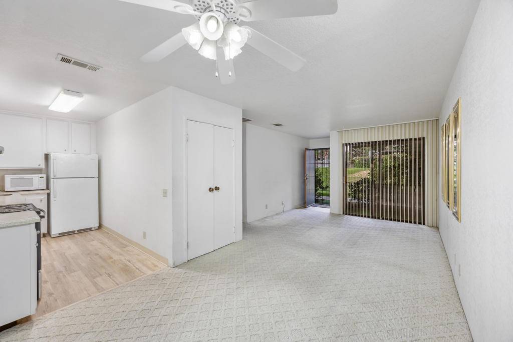 Palm Springs, CA 92263,2800 Los Felices #107