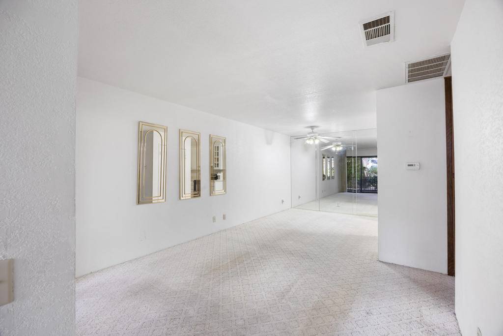 Palm Springs, CA 92263,2800 Los Felices #107
