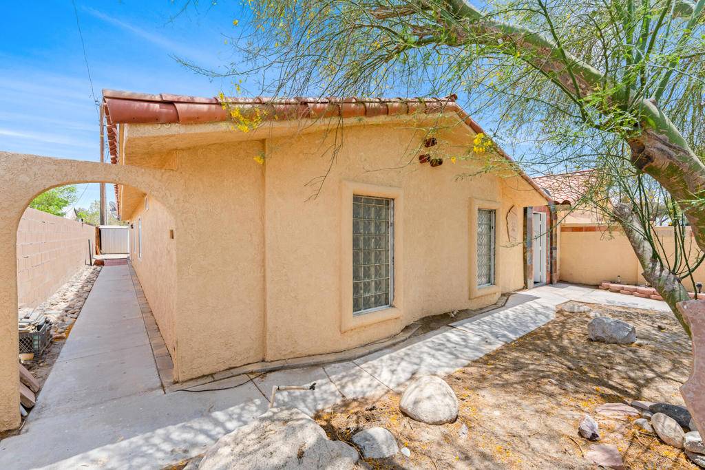 Thousand Palms, CA 92276,30270 Monte Vista WAY