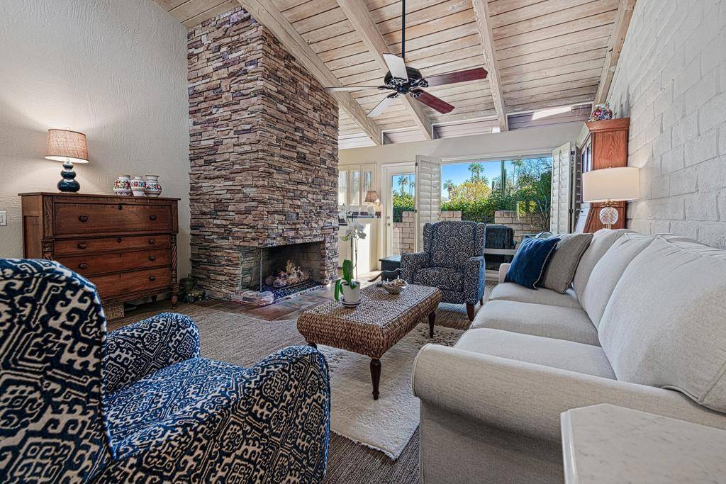 Palm Springs, CA 92264,1316 W Primavera DR