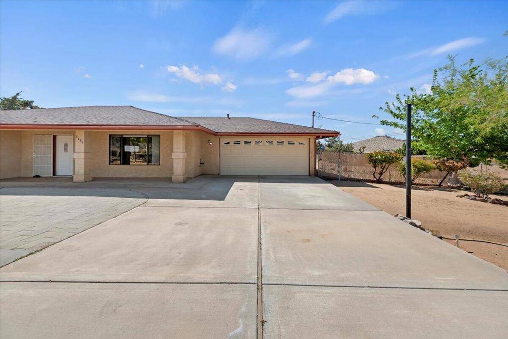 Yucca Valley, CA 92284,8486 Emerson AVE