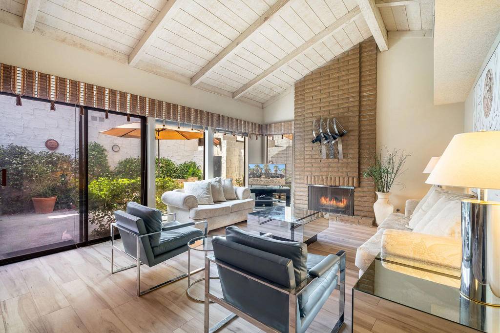 Palm Springs, CA 92264,2355 S Gene Autry TRL #A