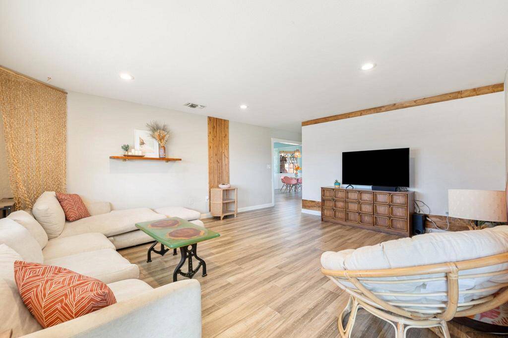 Palm Desert, CA 92211,77590 California DR