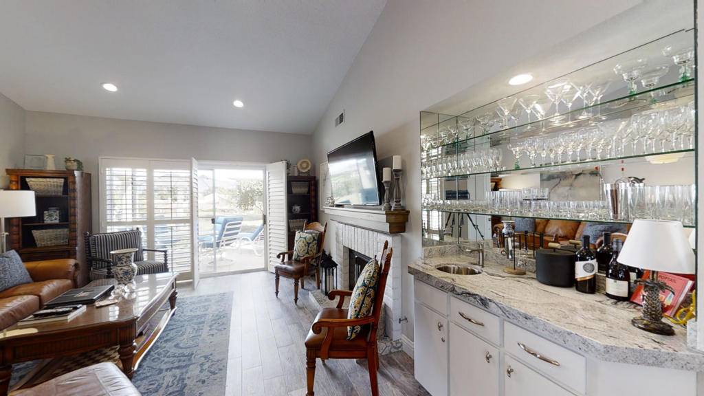 Palm Desert, CA 92211,208 Desert Falls DR E