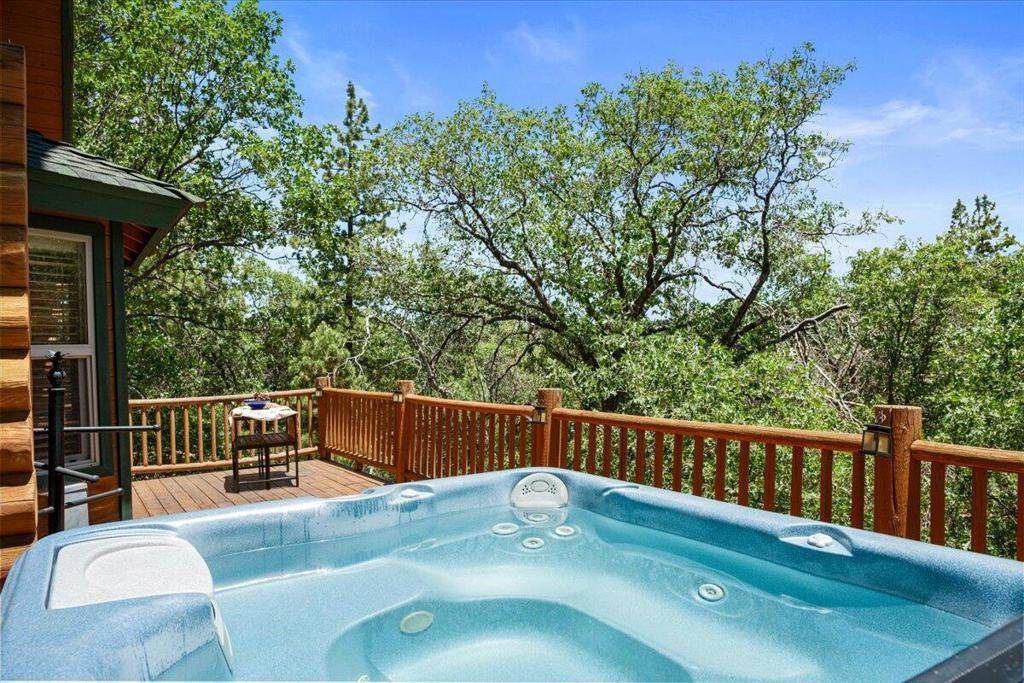 Big Bear, CA 92315,1351 Balsam DR