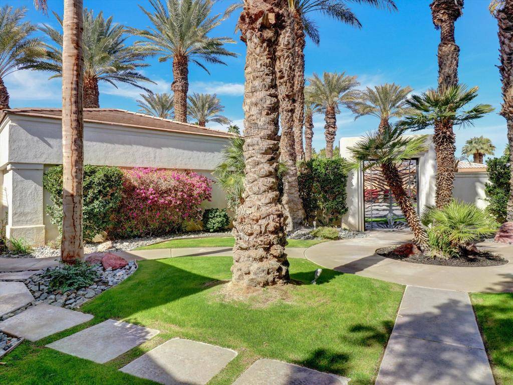 La Quinta, CA 92253,78675 Dulce Del Mar