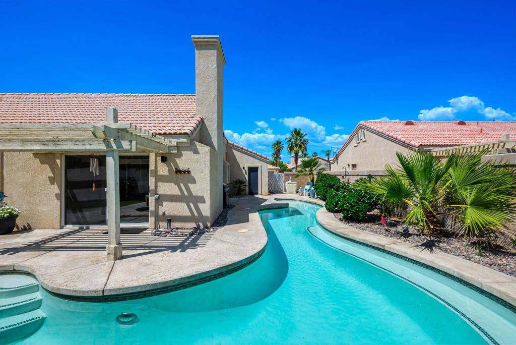 La Quinta, CA 92253,79305 Desert Wind CT