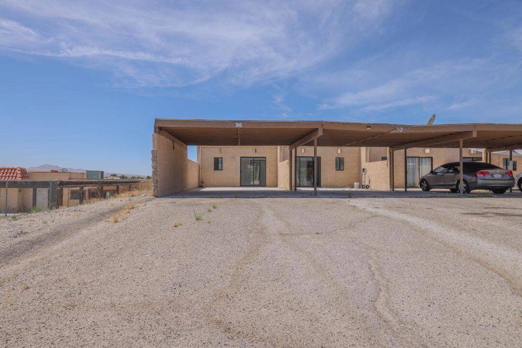 Helendale, CA 92342,27160 Vista RD #36