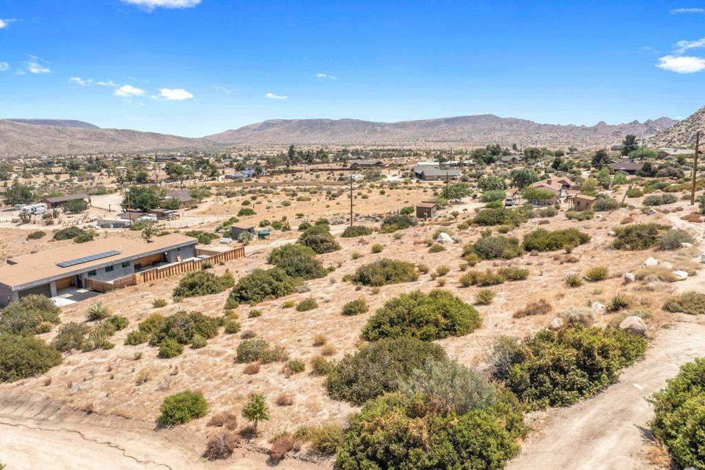 Pioneertown, CA 92268,0 Minna Gombell LN
