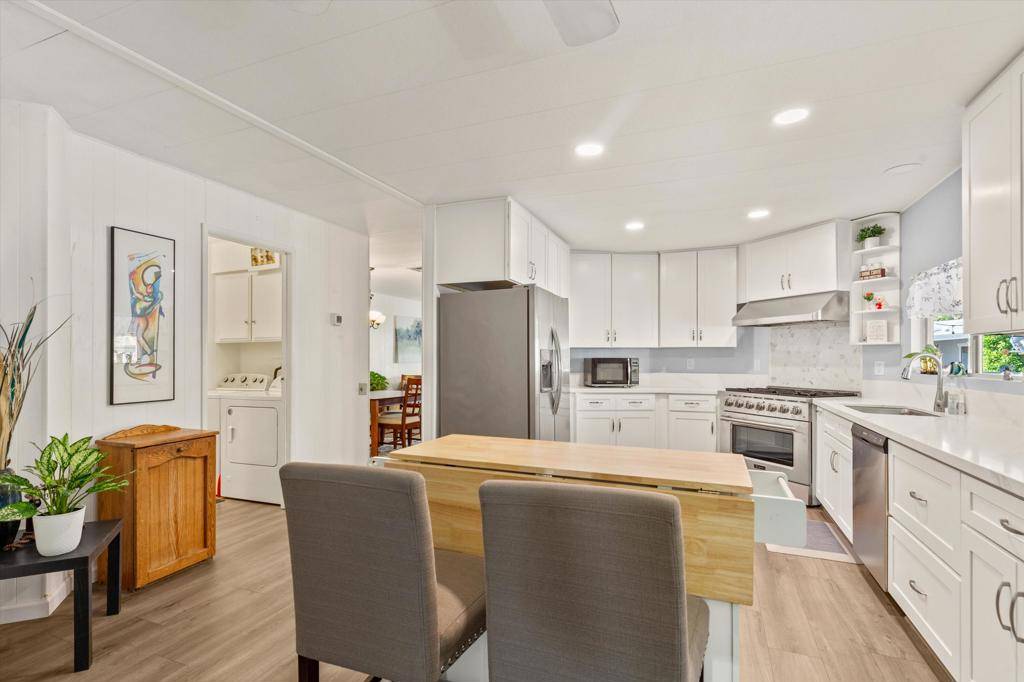 Cathedral City, CA 92234,531 Paseo Perdido