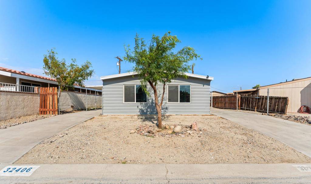 Thousand Palms, CA 92276,32406 Hopi CIR