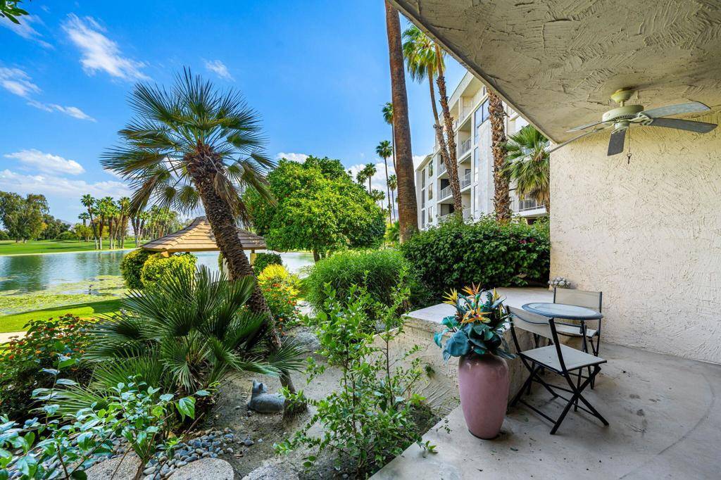 Rancho Mirage, CA 92270,910 Island DR #107
