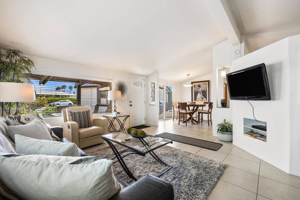 Palm Desert, CA 92260,73015 Buck Springs Dr DR