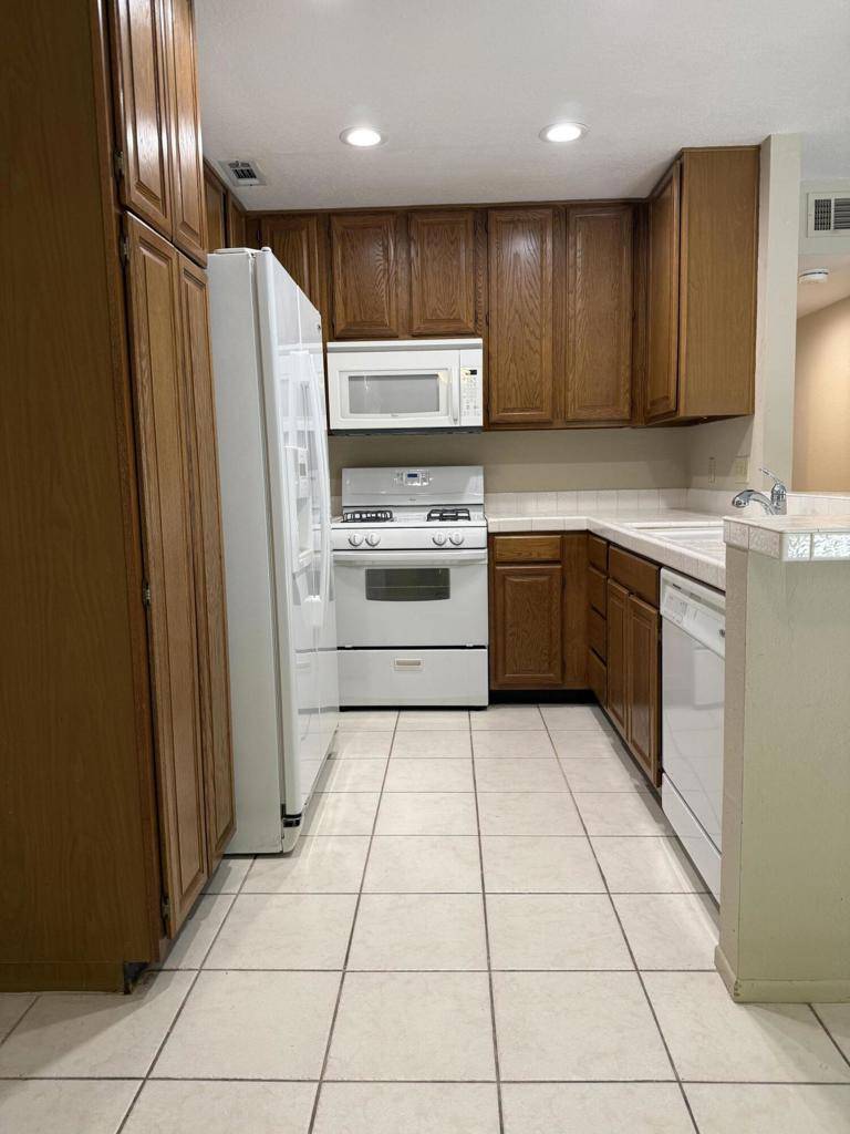 Cathedral City, CA 92234,31200 Landau Blvd BLVD #2711