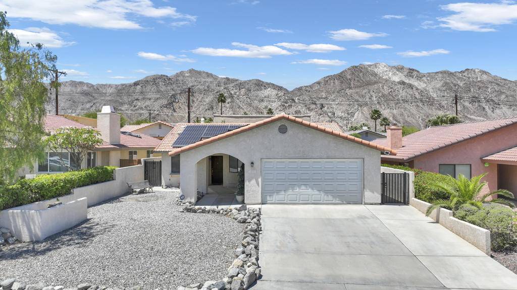 La Quinta, CA 92253,53905 Avenida Ramirez