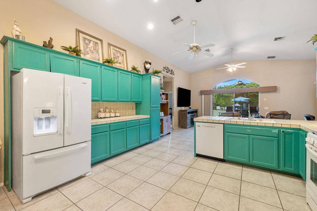Cathedral City, CA 92234,68230 Marina RD