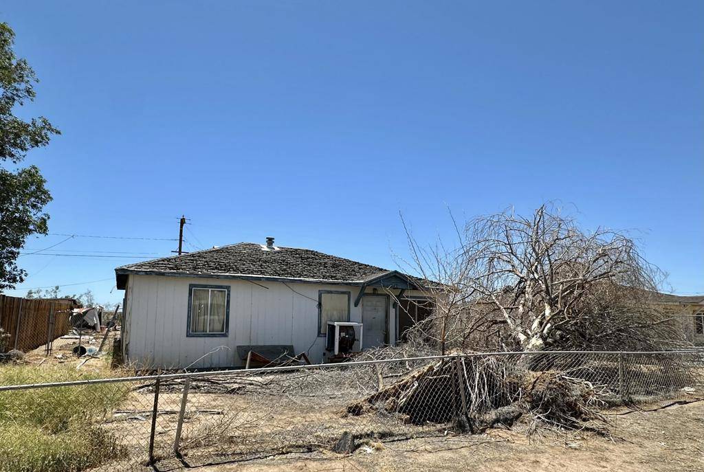 Blythe, CA 92225,17943 Blythe WAY