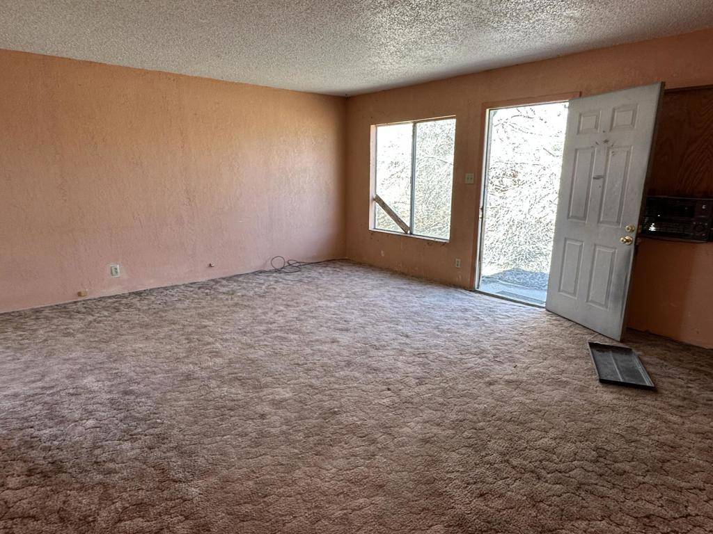 Blythe, CA 92225,17943 Blythe WAY