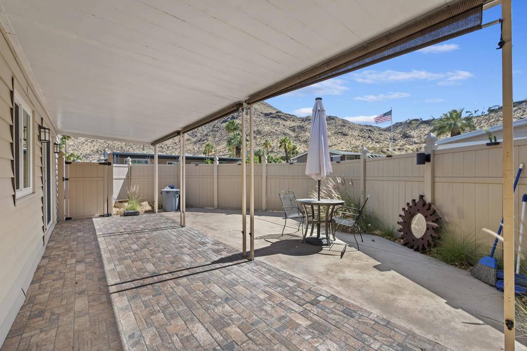 Palm Springs, CA 92264,70 Santa Monica ST