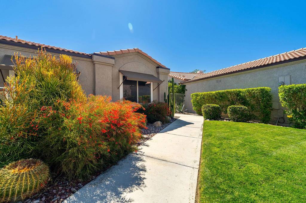 La Quinta, CA 92253,48119 Via Hermosa