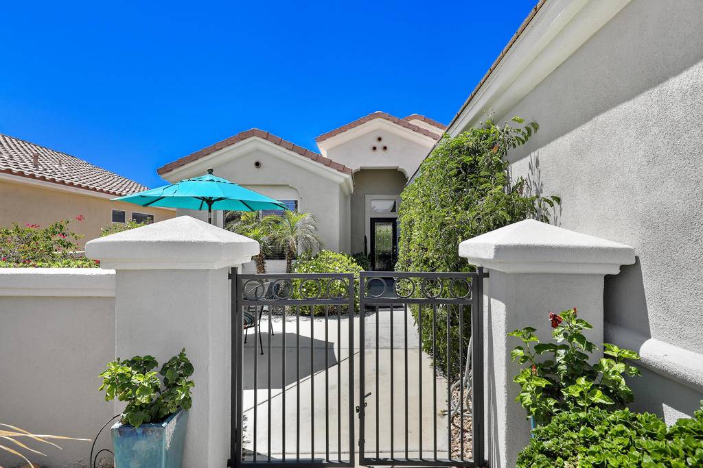 Palm Desert, CA 92211,78185 Estancia DR