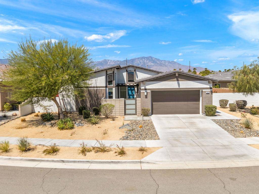 Palm Desert, CA 92211,74397 Zeppelin DR