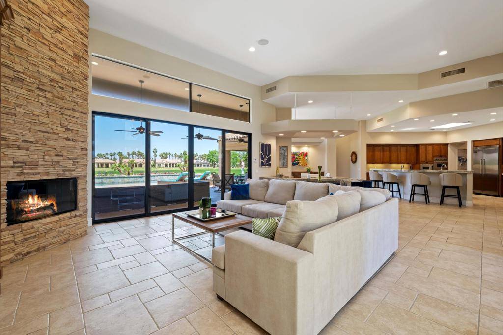 La Quinta, CA 92253,81080 Shinnecock