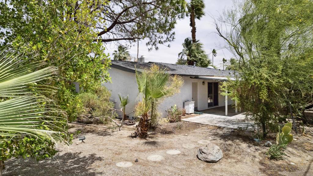 Palm Springs, CA 92262,1113 E Buena Vista DR