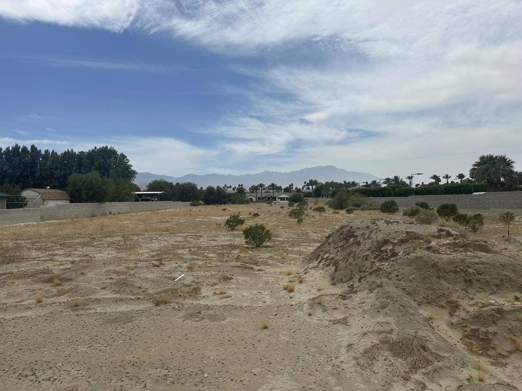 Bermuda Dunes, CA 92203,40689 Yucca Lane